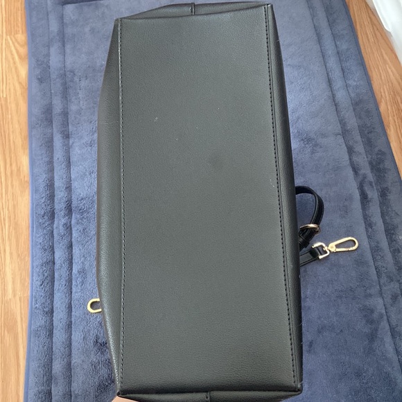 Calvin Klein black satchel handbag - Picture 9 of 9